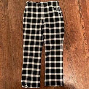 GAP! Black and white plaid wide legged pants